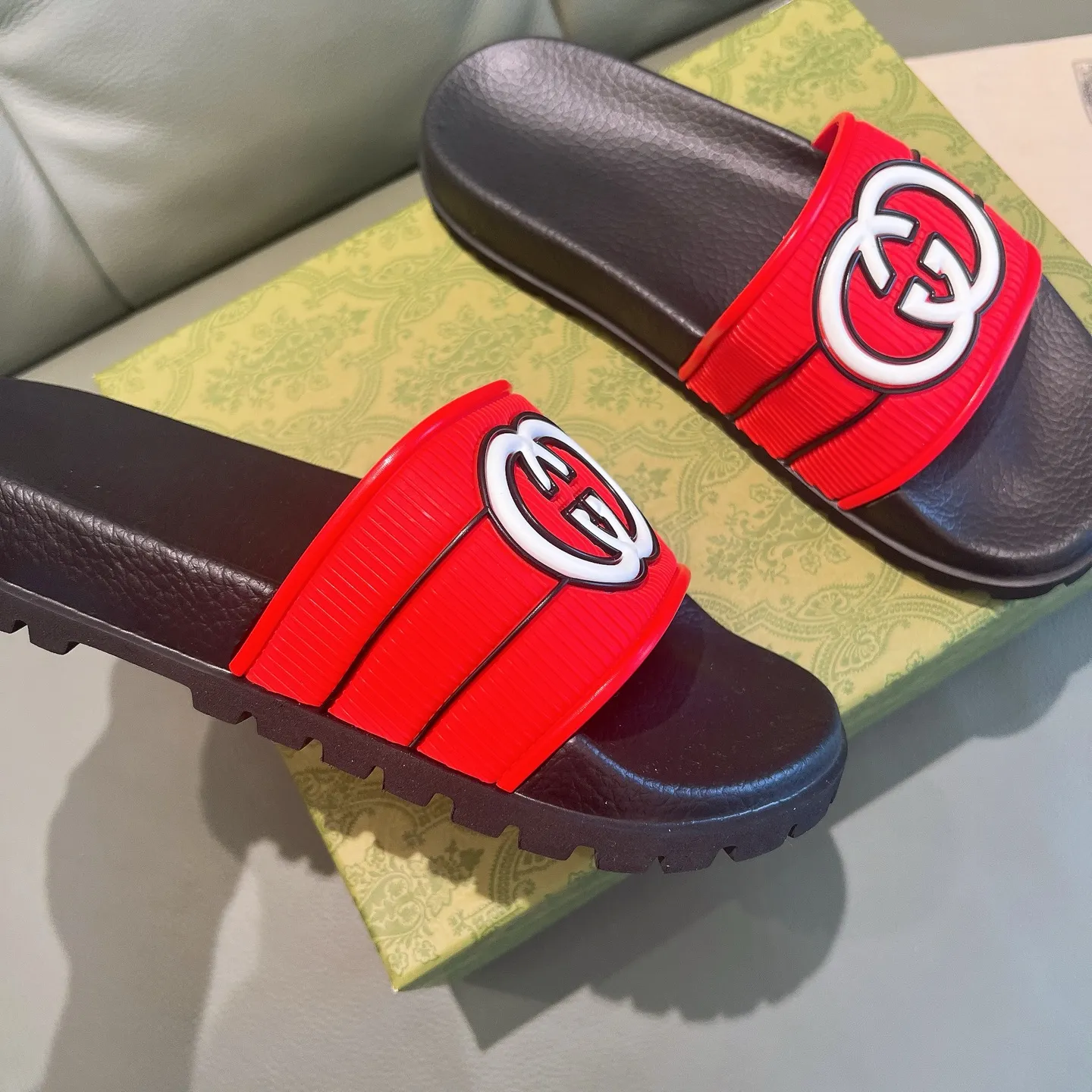Men's Men's Shoes 130🐮🐮Gucci Gucci Slippers Gucci 2024 latest beach sandals slippers Original molding double G LOGO Original molding consistent Outsole: Men's Men's Shoes u double-layer outsole Size: 35-46